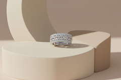 Luxurious Intricate Criss-Cross Diamond Fashion Band Ring