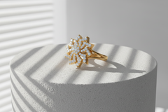 Elegant Gold Floral Diamond Ring