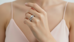 Five-Petal Sparkling Floral Diamond Ring