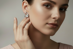 Minimalist Teardrop Cluster Diamond Studs Earring