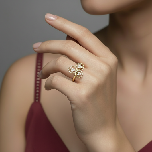 Gold Three-Leaf Clover Diamond Ring