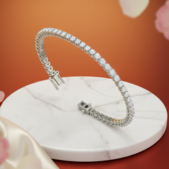 Classic Round Cut Diamond Tennis Bracelet