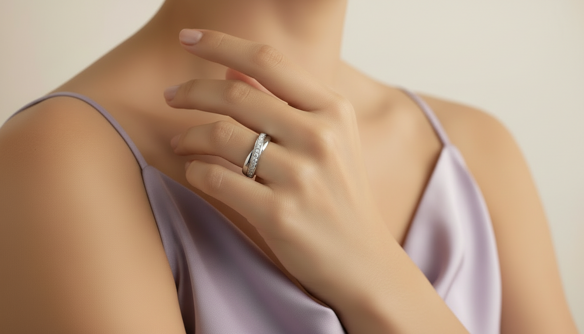 Wavy Diamond Fashion Silver Ring