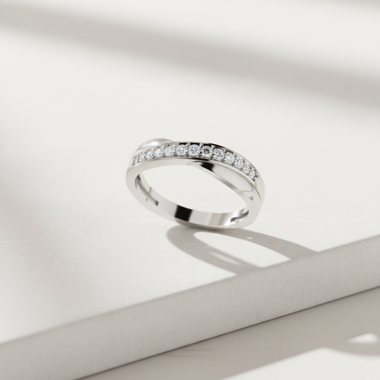 Wavy Diamond Fashion Silver Ring