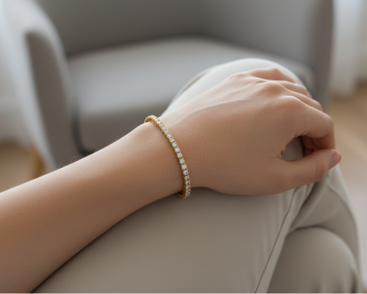 Chic & Sleek Gold Round Diamond Bracelet