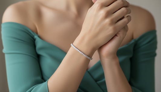 Modern Halo Lab Diamond Flexi Bangle