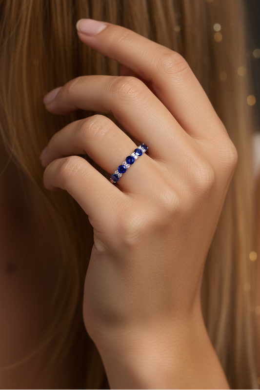 Sapphire With Dimaond Nineteen Stone