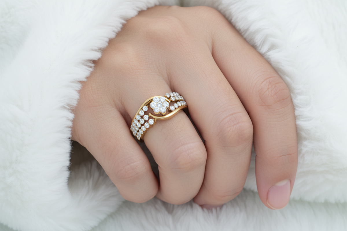 Elegant Gold Crossover Diamond Ring