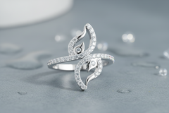 Leaf Promise Silver Ring