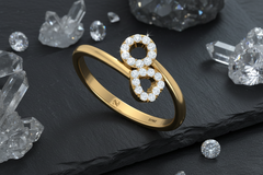 Dazzling Double-Circle Diamond Ring