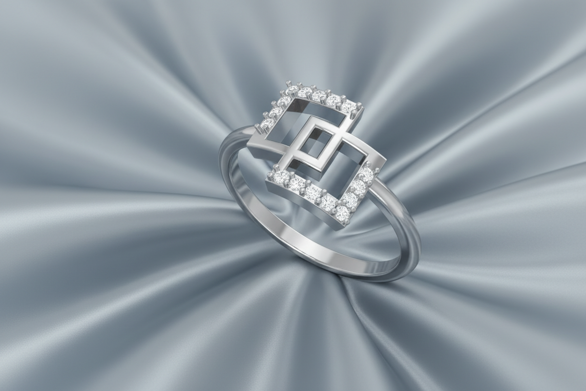 Glossy Interlinked Square Silver Band Ring