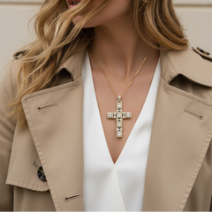 Luxurious Statement Cross