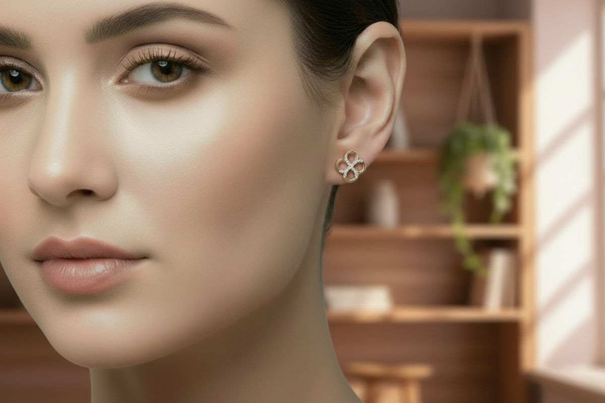 Open Clover Diamond Stud Earrings