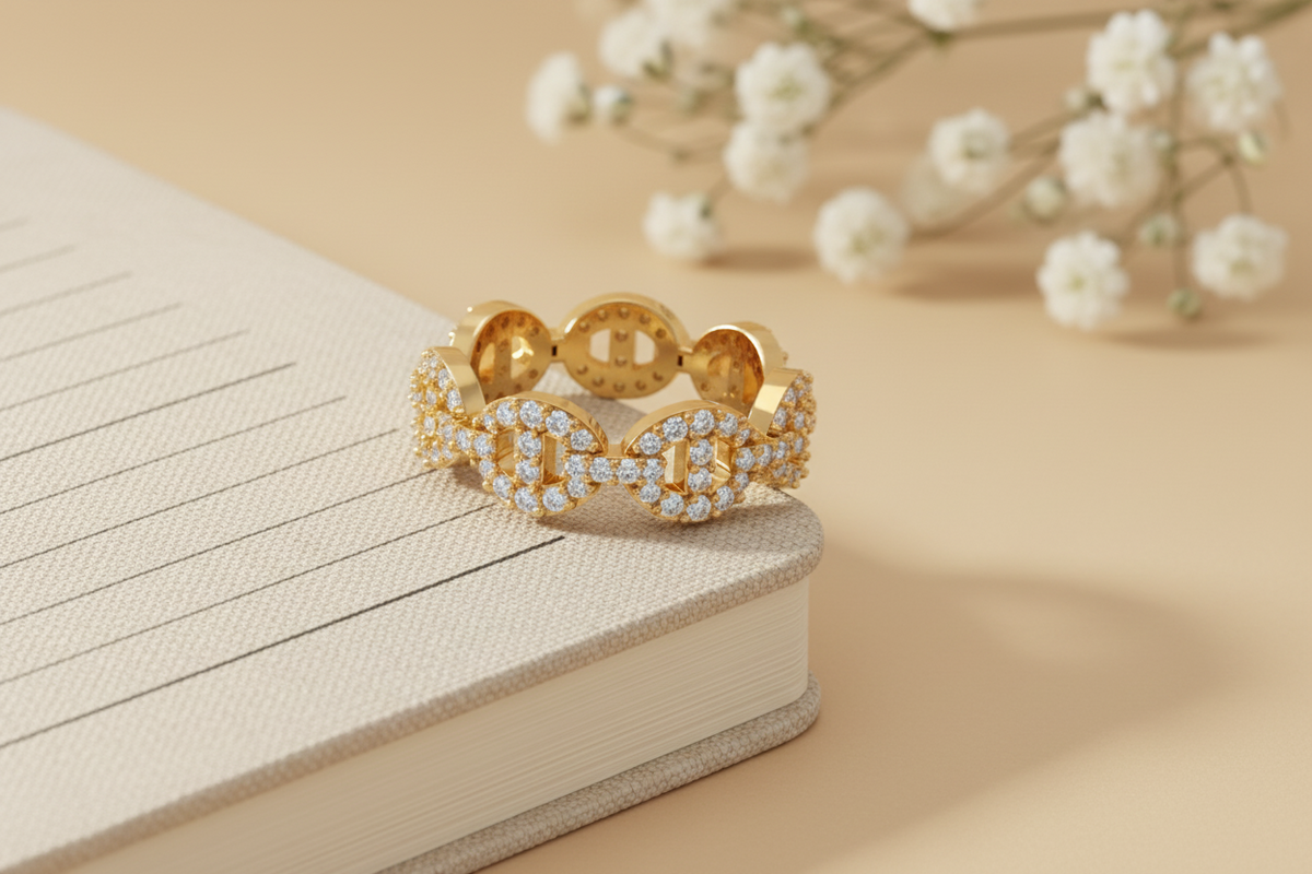 Interlocking Circle Diamond Eternity Ring