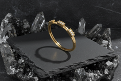 Geometric Station Stacking Ring
