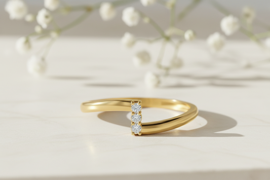 Modern & Minimalist Crossover Diamond Ring