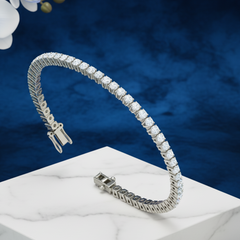 Graduating Diamond Tennis Bracelet