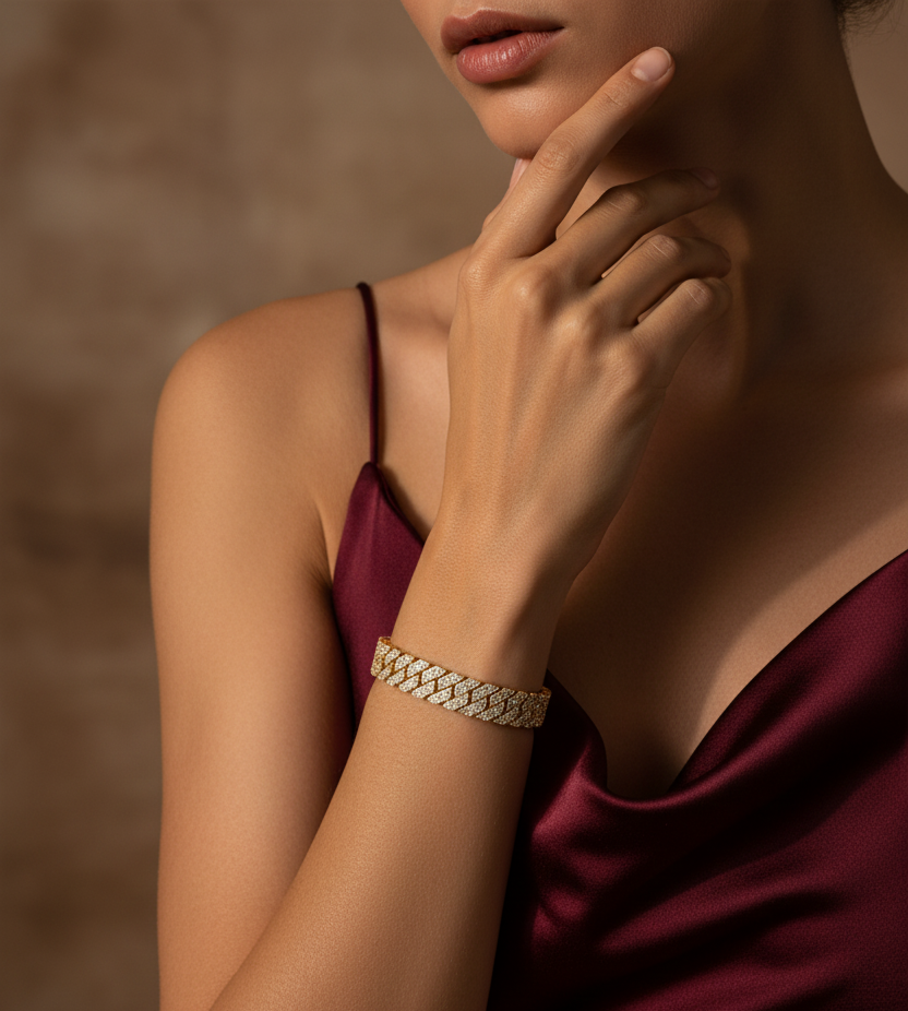 Bold & Luxurious Cuban Link Gold Diamond Bracelet