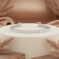 Geometric Round Cut Diamond Bracelet