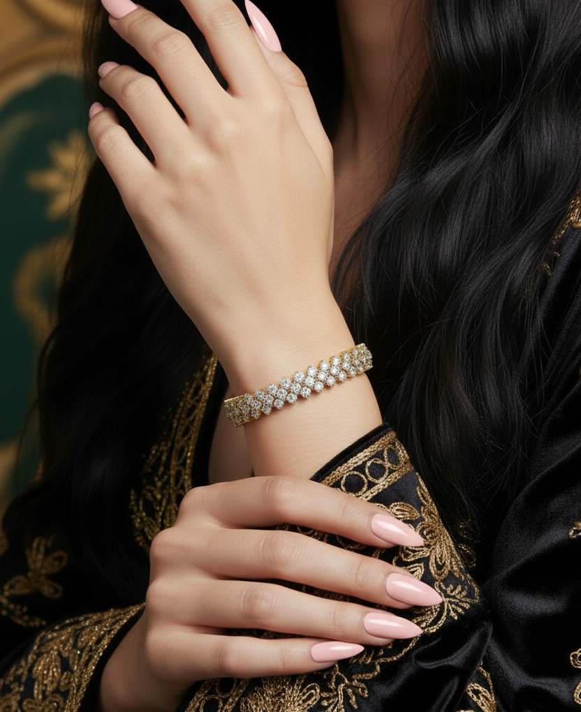 Luxurious Double-Row of Round Diamonds