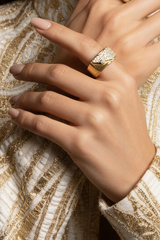 Diamond Curve Pattern