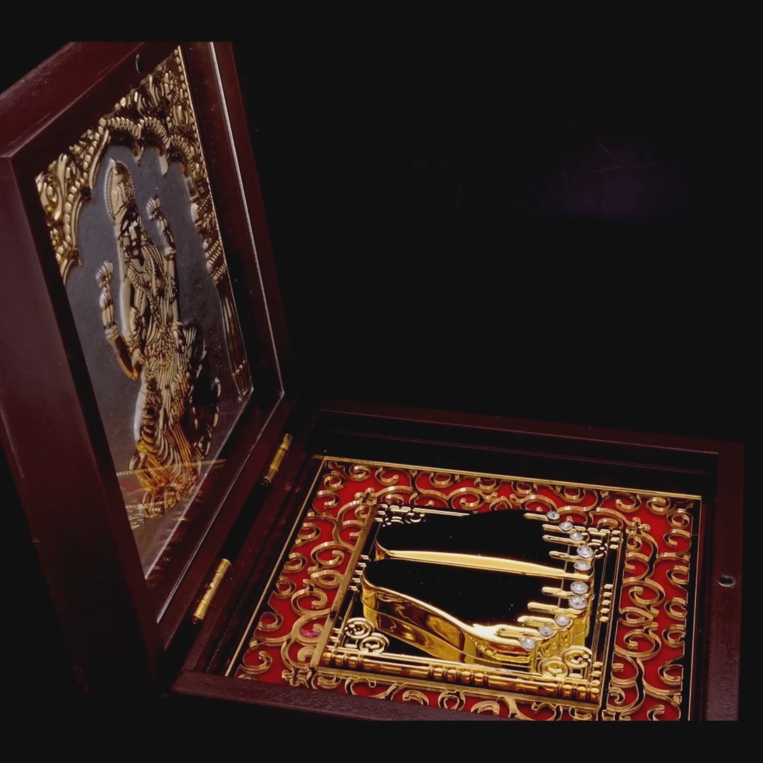 Jai Shree Laximiji Micro Gold Plated Gift Box