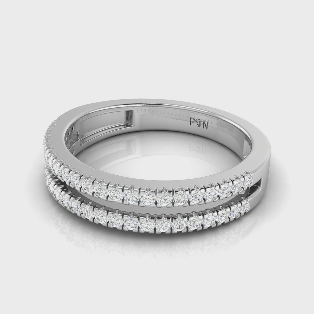 Sparkling Diamond Split Shank Band Ring